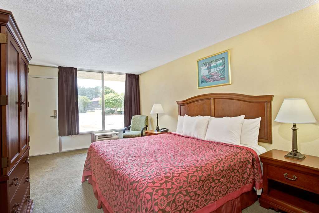 Days Inn By Wyndham Hampton Near Coliseum Convention Center Cameră foto